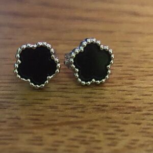 Elegant Silver and Black Flower Stud Earrings